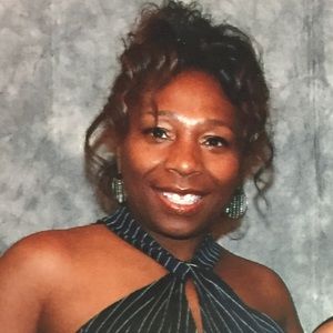 Meet your Posher, Yvette